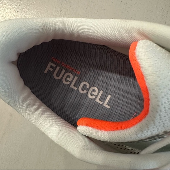 New Balance Women’s FuelCell Foam Walker Elite Walking Shoes Sz 11 GUC - Picture 5 of 13